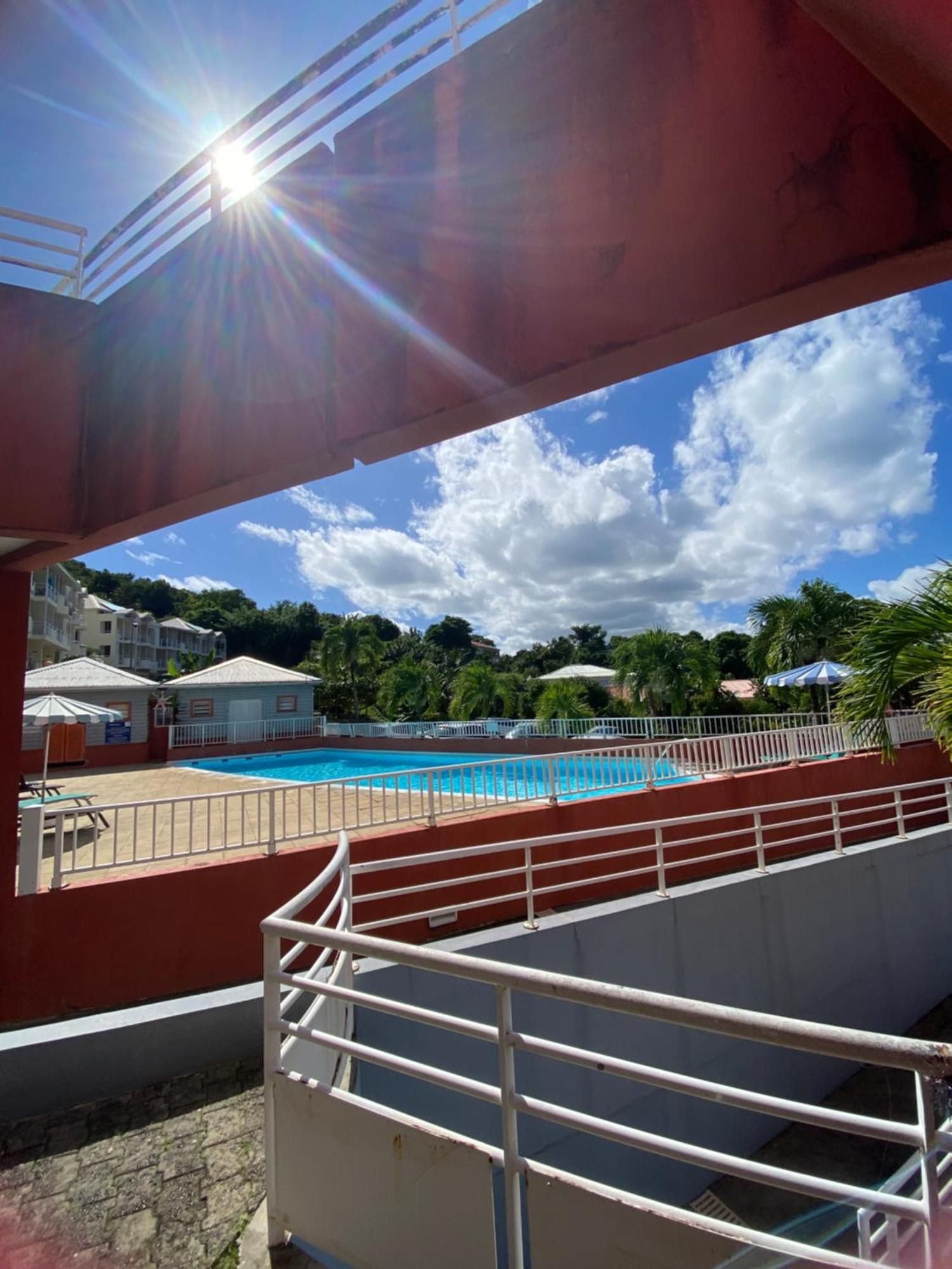 Studio Paisible Avec Piscine, Pas Loin De La Plage La Trinité Kültér fotó